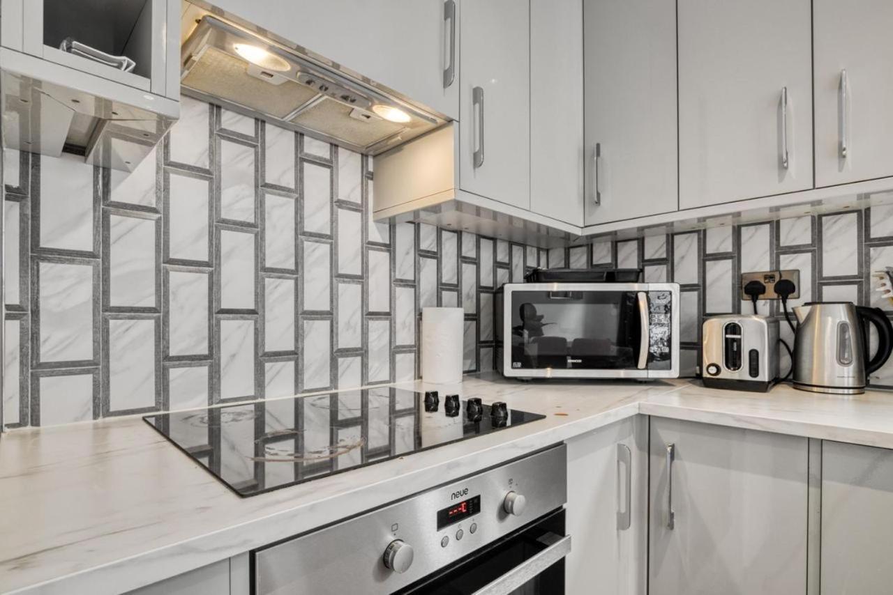 Apartmán Luxurious Hidden Gem In Wandsworth Londýn Exteriér fotografie