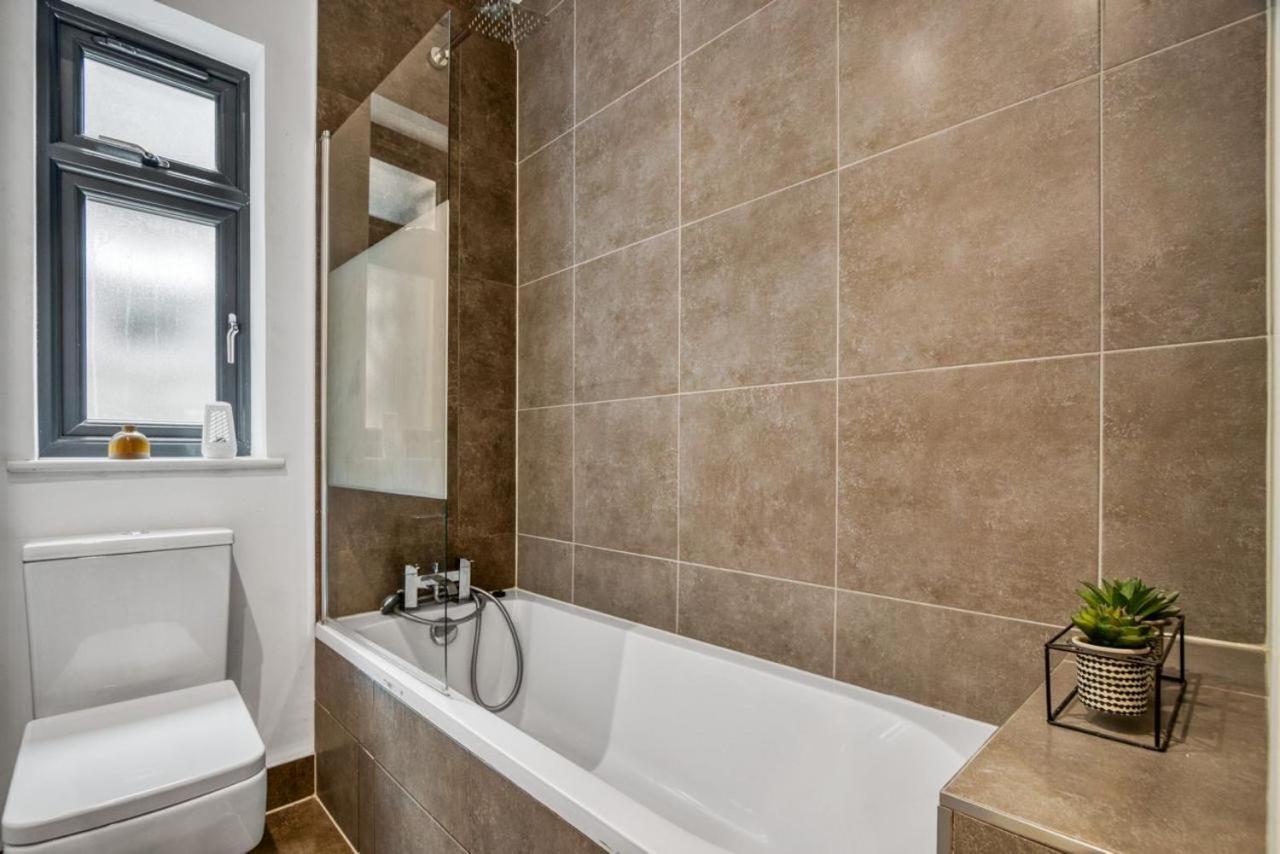 Apartmán Luxurious Hidden Gem In Wandsworth Londýn Exteriér fotografie